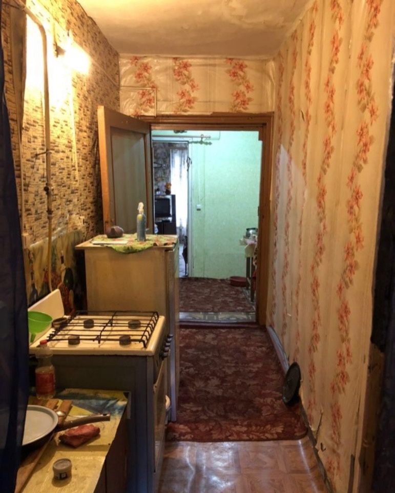 Продаётся жильё в нижней части города. 
Можно по материнскому капиталу. 
Помощь в оформлении 